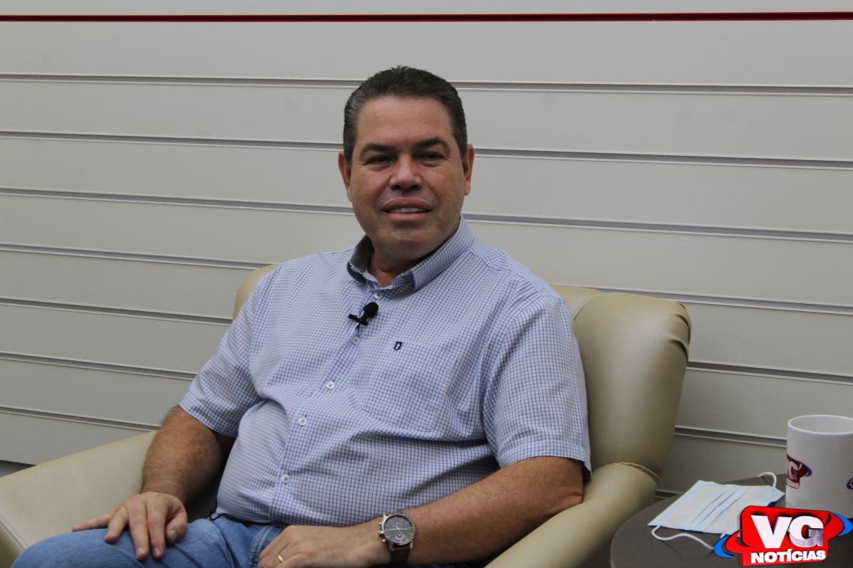 Secretário afirma que investimentos na Educação preparam escolas para retorno presencial